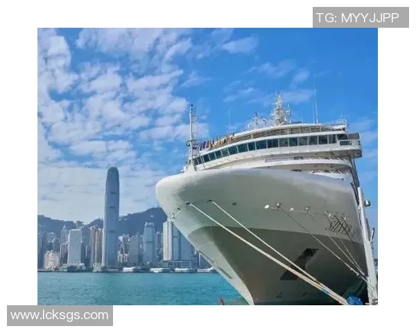 海港城足球的崛起与发展探索:从青训到职业联赛的全景分析